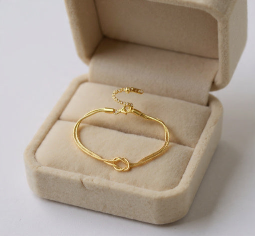 A. BRACCIALE NODO ORO 006