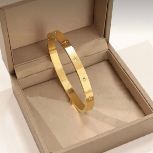 A. BRACCIALE RIGIDO STELLA 010