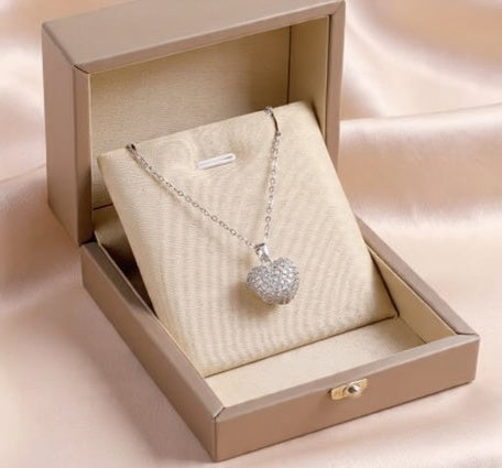 1.A. COLLANA CON CUORE ERGENTO 015
